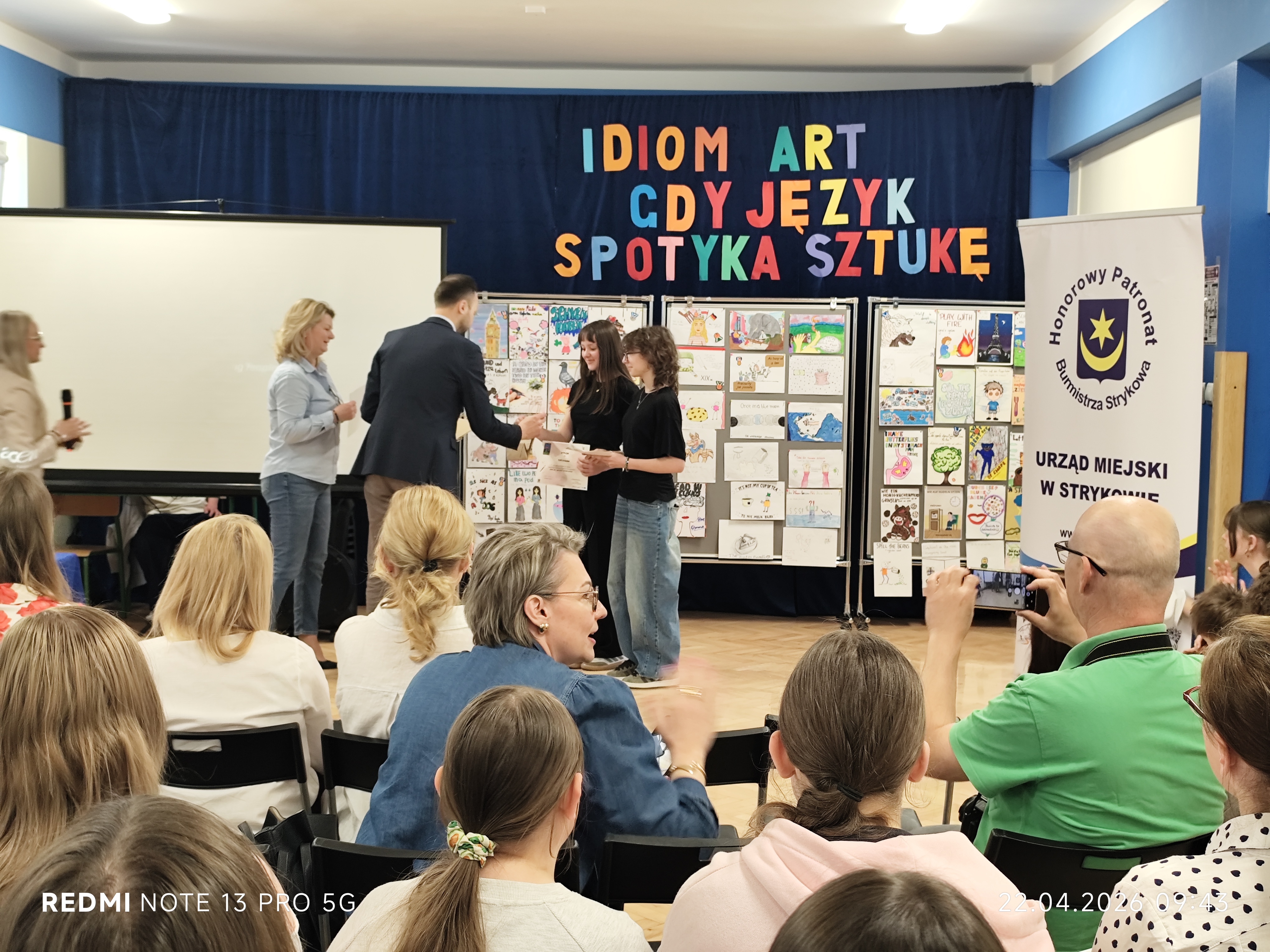 „Idiom Art- gdy język spotyka sztukę”.