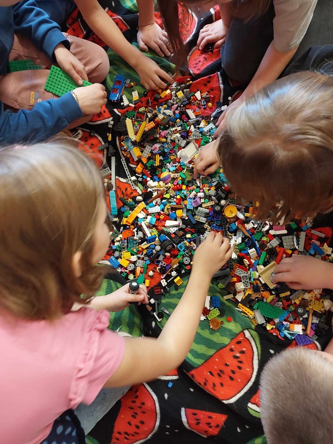 Międzynarodowy Dzień Klocków LEGO na Świetlicy Szkolnej