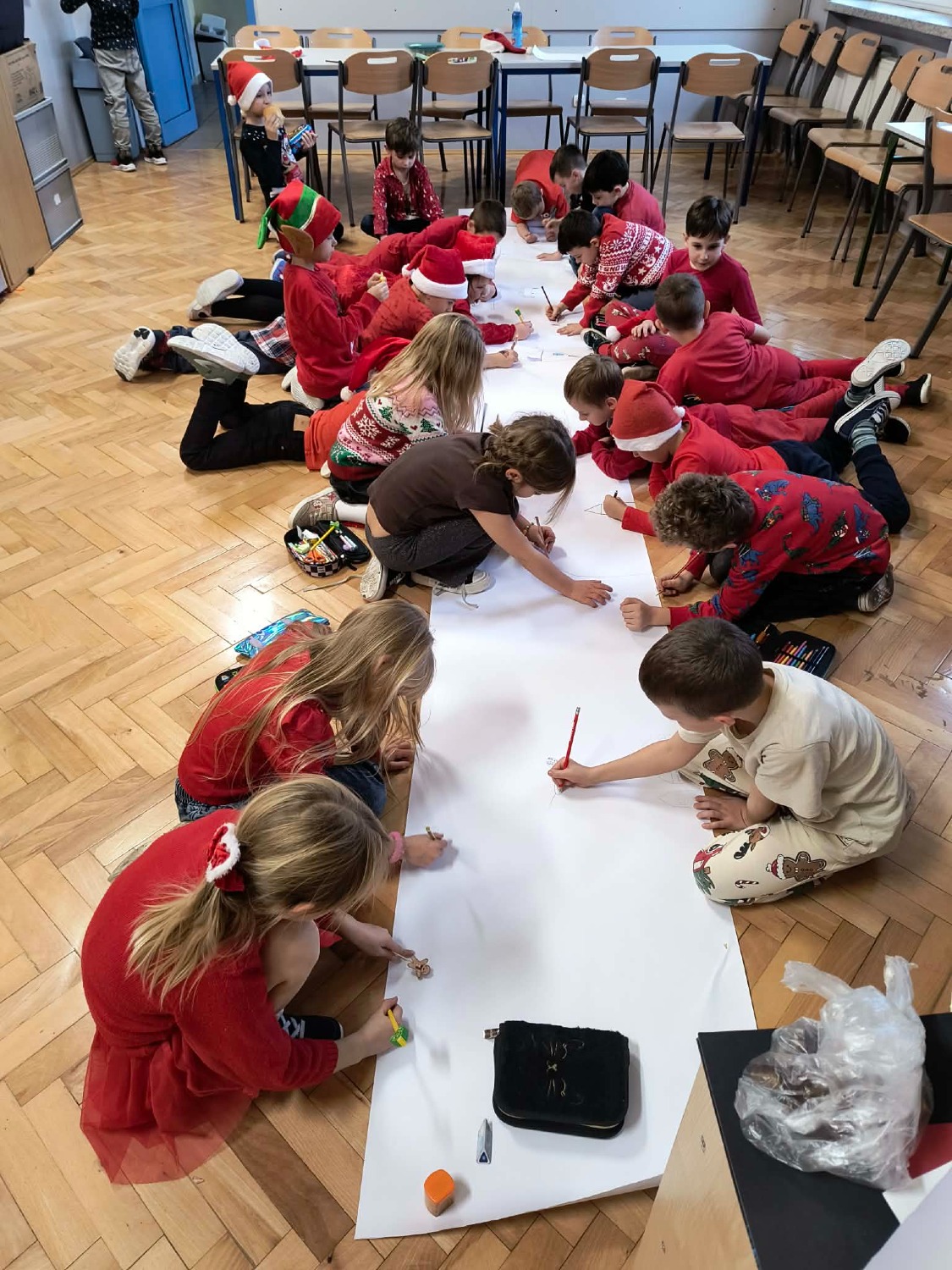 Praca plastyczna „Kraina Świętego Mikołaja” 