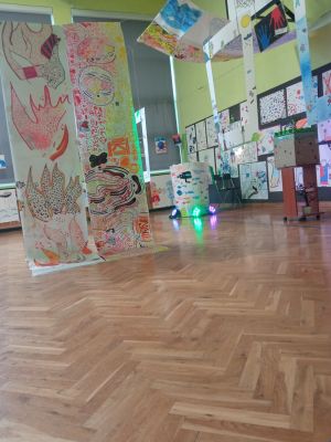 Prace uczniów wykonane różnymi technikami. Prace uczniów wykonane różnymi technikami.