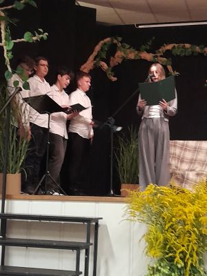 Iga Łukaszewska czyta Tren VIII