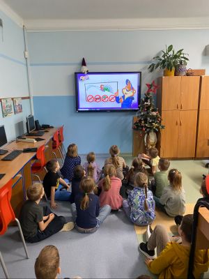 Film edukacyjny Akademia Bezpiecznego Puchatka. Film edukacyjny Akademia Bezpiecznego Puchatka.