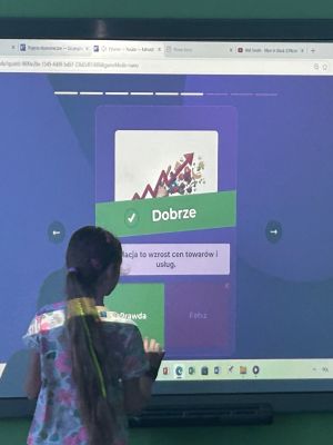 Quiz podsumowujący lekcję.