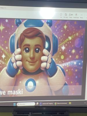 Uczniowie klasy 1b wzięli udział w webinariach organizowanych przez Urząd Komunikacji Elektronicznej.